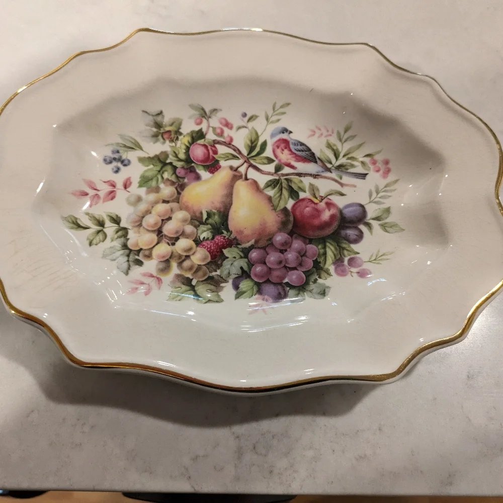 Vintage Set of 2 Serving Trays Made in England New